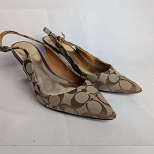 COACH Heel Women Sandals Pointed Tip Size 10 Monochrome Cream And Brown Colors